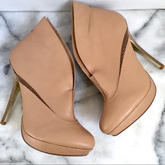 Charles David Shoes - Charles by Charles David Buff Ankle Bootie Size 8